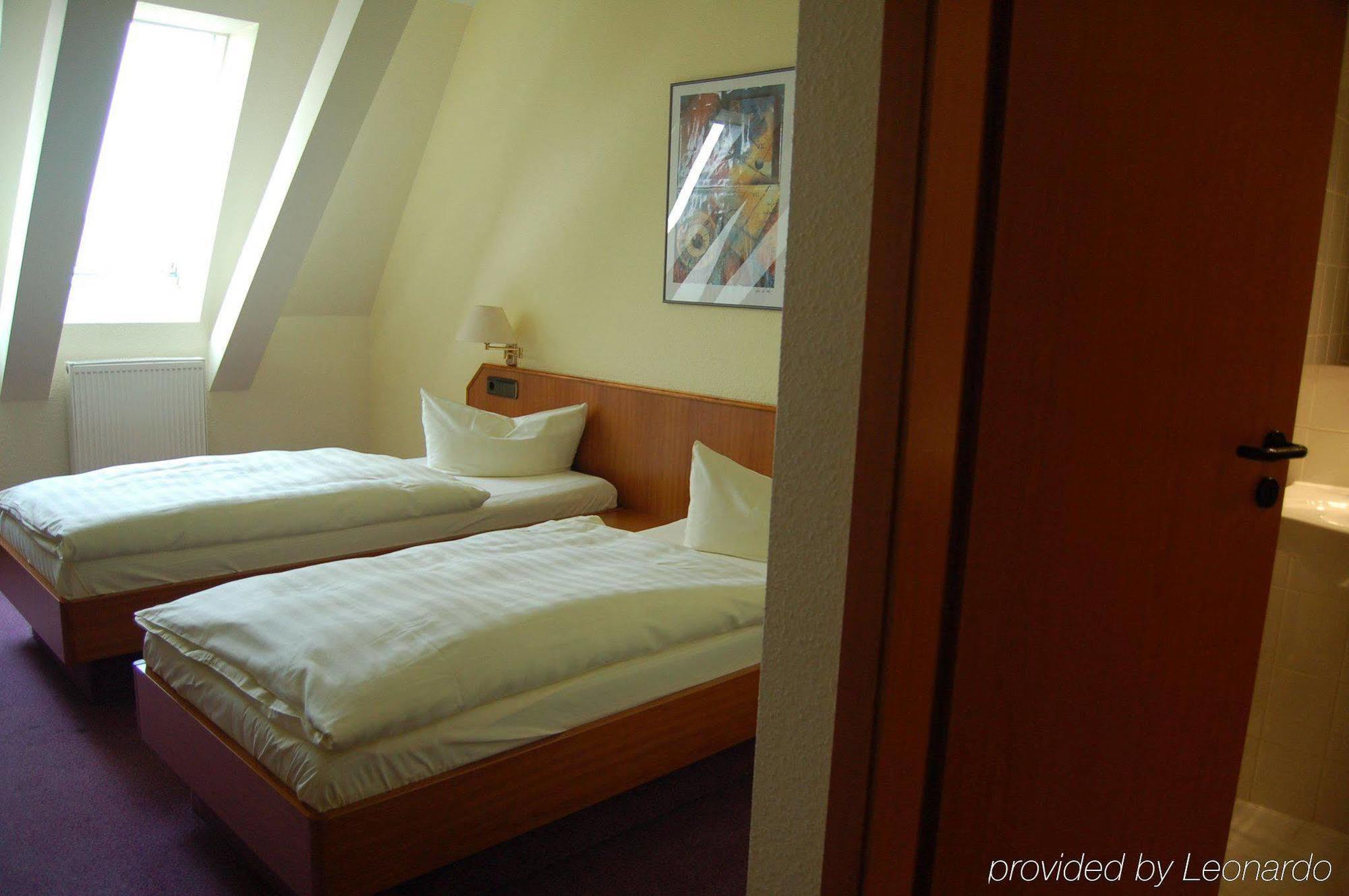 Hotel Grossbeeren Exterior photo