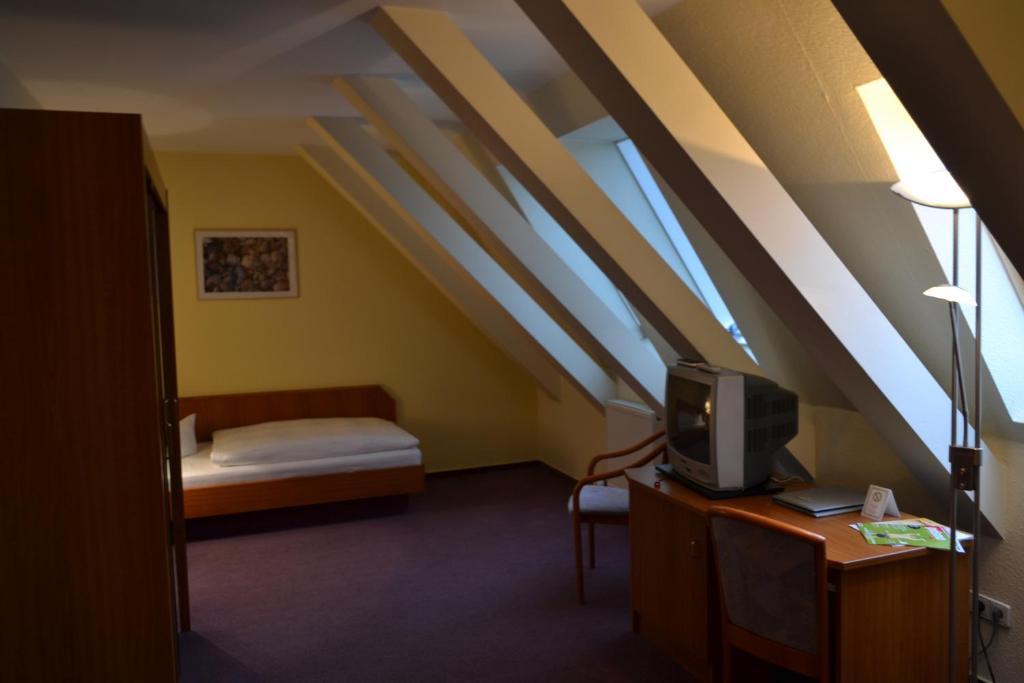 Hotel Grossbeeren Room photo